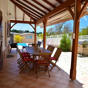 Villa Sohalia Climatisee, Piscine Et Jardin A 5mn De La, Le Diamant